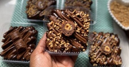 Receita de Brownie na Marmita com Casquinha Crocante e Recheio Irresistível